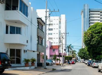 Departamento de 2 habitaciones, Mazatlán · Departamento Para Vivir, Oficinas o Consultorios en El Corazon de La Zona Dorada