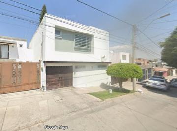Casa de 5 habitaciones, León · Venta de Casa en Plateros Col Valle del Campestre Leon de Los Aldama Guanajuato