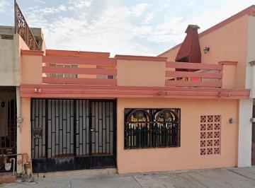 Casa de 3 habitaciones, Guadalupe · Casa con 122 m² Superficie de Terreno, 3 Habitaciones en Venta en Villa de San Miguel
