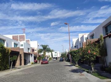 Casa en condominio de 3 habitaciones, San Andrés Cholula · Casa en Condominio en Recuperacion Bancaria Jardines San Carlos Puebla
