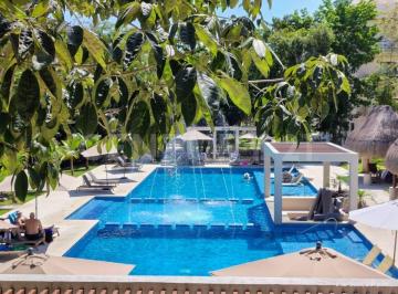 Departamento · 79m² · 2 Recámaras · 2 Estacionamientos · Venta Departamento Puerto Morelos, Riviera Maya Mj0524