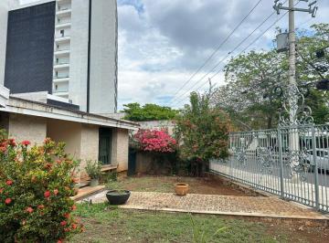 Casa uso de suelo de 3 habitaciones, Mérida · Renta de Casa Para Uso Comercial Sobre Av