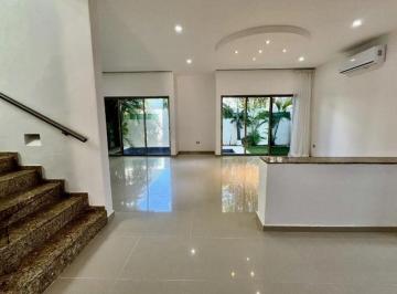 Casa de 5 habitaciones, Benito Juárez · En Venta - Residencia de 5 Recámaras en Cumbres