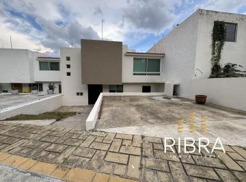 Casa de 4 habitaciones, León · Casa en Venta en Gran Jardín, León Gto.