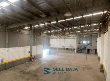 c31a08e42968ac1d4b6f58c2982be0c4cebca3488d0e35f79a1ece7b0e43f680 · Bodega Industrial en Renta Blvd 2,000