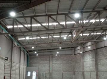 9080414f96d84910595c1e93599bc4a9c02452ed8a8cb32c4d8a11468b186cff · Bodega Industrial en Renta Blvd 2,000