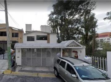 Casa de 3 habitaciones, Naucalpan de Juárez · Casa en Venta – Oportunidad de Inversión en Jardines de Satélite, Naucalpan Lomas Verdes
