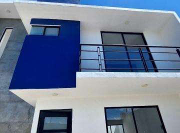 Casa · 187m² · 3 Recámaras · 2 Estacionamientos · ¡Casa con Terraza y 3 Recámaras! Cochera Para 2 Autos | a 5 Min de Plaza Galerías Tlaxcala