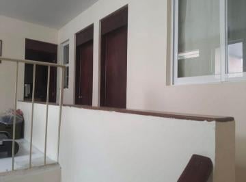 Casa de 4 habitaciones, Celaya · Renta de Casa en Arboledas