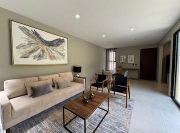 Casa de 3 habitaciones, Corregidora · Casa con Recámara en Planta Baja Súper Bonita