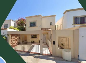 Casa de 3 habitaciones, La Paz · ¡Oportunidad! Villas del Encanto La Paz: Alta Plusvalía, Zona Top y Gran Ahorro Bajo de Mercado.