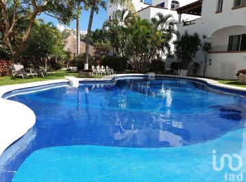 Departamento · 160m² · 3 Recámaras · 2 Estacionamientos · Departamento Amueblado en Renta La Noria Cancun en 3 Rec Alberca