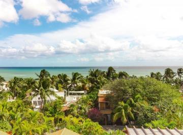 Casa · 300m² · 5 Recámaras · Casa en Renta y Venta Playacar Fase I