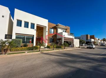 Foto principal · Casa en Venta en La Coruña Residencial