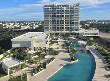 Departamento · 41m² · 1 Recámara · 1 Estacionamiento · Departamento Tipo Estudio en Cancun con Alberca, Areas Sociales, Ideal Para Vivir o Rentar