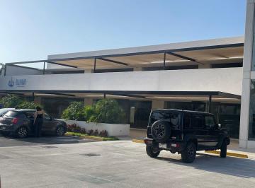2ce9918364b64e91157cd3c967d79e89e10687f727f5330184a8170398352c34 · Renta Local en Plaza Comercial, Planta Baja, en Av Zona Norte Mérida Yucatan