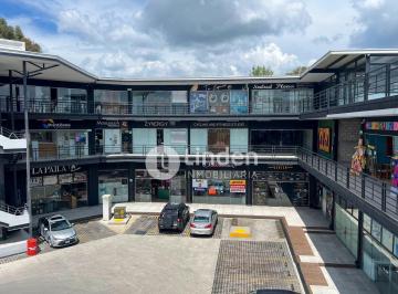 Local comercial · 72m² · Local en Renta en Plaza Calera, Zona Lomas de San Alfonso, Puebla.