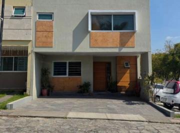 Casa en condominio de 3 habitaciones, Zapopan · Casa en Residencial San Isidro Zapopan Oportunidad $4,150,000