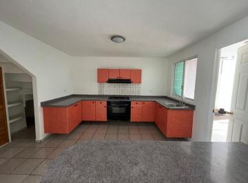 Casa de 3 habitaciones, Querétaro · Casa en Venta en Excelente Ubicación