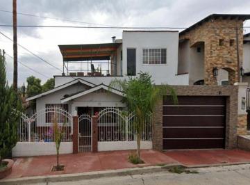Casa de 3 habitaciones, Tecate · ¡Hermosa Casa en Tecate, Baja California!