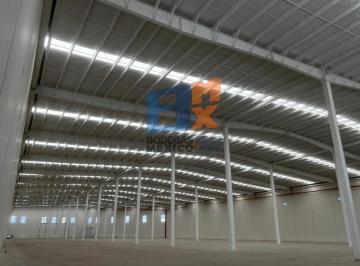 Bodega comercial · 9880m² · 7 Estacionamientos · Bodega Industrial de 9,880 m² en Renta Ubicada en Blvd Aeropuerto