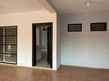 Casa de 3 habitaciones, Centro · Ixtacomitan 2da Sección