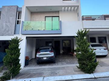 Casa de 4 habitaciones, Mazatlán · Oportunidad en Hacienda del Seminario: Casa con Roof Top, 4 Recámaras