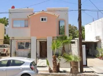 Casa de 3 habitaciones, La Paz · Casa de Recuperacion Bancaria