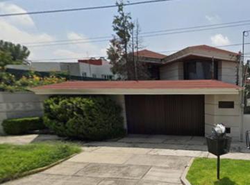 Casa de 5 habitaciones, Naucalpan de Juárez · Venta de Casa en Ciudad Satelite Naucalpan de Juarez
