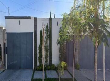 Casa de 6 habitaciones, Torreón · Venta de Casa en Nardos Villa Jardin Coahuila