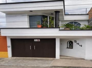 Casa de 3 habitaciones, Morelia · Casa en Venta en Morelia Michoacan