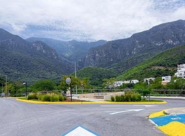 130d4582b5e17530781efe44794d5b7e9c28dfbc28ac72b8587a661b4c0cd2e8 · Terreno en Venta en Sierra Alta - Carretera Nacional