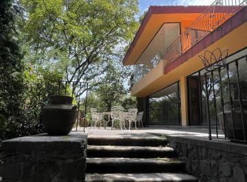Casa · 680m² · 4 Recámaras · 8 Estacionamientos · Casa en Venta, Desierto de Los Leones Dentro de Fraccionamiento