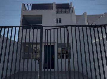 Casa de 3 habitaciones, Puebla · Arboledas de Loma Bella, por Colegio Benavente y Esparza