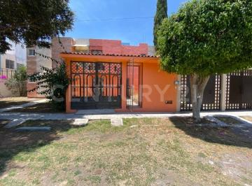 Casa de 3 habitaciones, San Juan del Río · Casa en Venta en Lomas de San Juan en San Juan del Río, Querétaro
