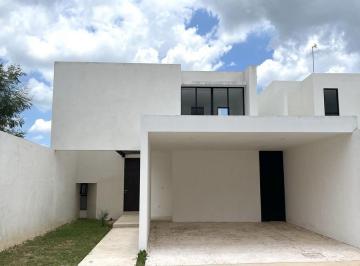 Casa en condominio · 250m² · 3 Recámaras · 2 Estacionamientos · Casa en Venta en Nadira Residencial, en Cholul, Mérida Yuc.