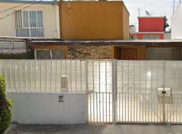 Casa de 4 habitaciones, Azcapotzalco · Venta de Casa en Azcapotzalco Prados del Rosario C Hacienda La Condesa