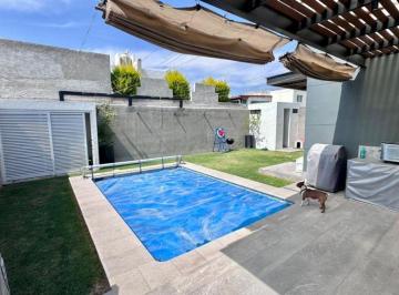 Casa de 3 habitaciones, Villa de Pozos · Casa Moderna con Alberca