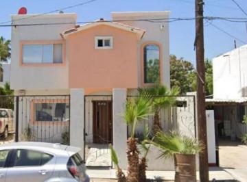 Casa de 3 habitaciones, La Paz · ¡Hermosa Casa con Excelente Ubicación y Altaplusvalía en La Paz!