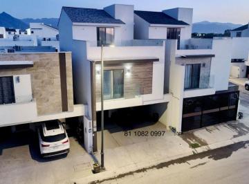 Casa de 4 habitaciones, Apodaca · Casa en Renta Col. Arbado Folresta, Apodaca, N. L. Tres Pisos