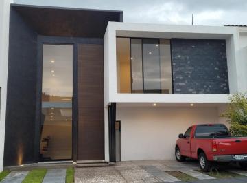 Casa · 202m² · 3 Recámaras · 4 Estacionamientos · Nueva Casa en Venta Fracc. Reserva San Nicolás