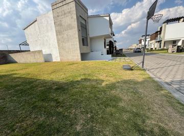 Terreno / Lote · 255m² · Terreno en Venta en Condado del Valle, Metepec
