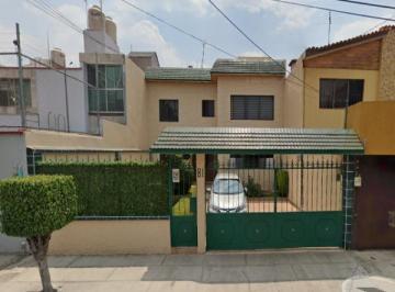 Casa de 4 habitaciones, Naucalpan de Juárez · Casa en Venta Sta. María de La Rábida 81, Colón Echegaray, 53300 Naucalpan de Juárez, Méx.