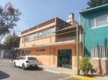 Departamento · 180m² · 4 Recámaras · 1 Estacionamiento · Venta Propiedad con Gran Potencial Comercial Uso de Suelo Esquina
