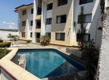 Departamento · 176m² · 4 Recámaras · 2 Estacionamientos · Departamento en Zona del Miraval