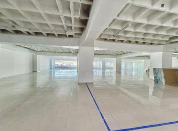 Bodega comercial de 1 habitación, Iztacalco · En Renta Bodega 200 m² m² en Edificio Industrial