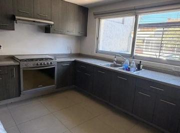 Casa de 4 habitaciones, Guadalajara · Casa en Venta en Col. Prados Providencia