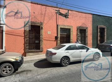 Casa · 330m² · 7 Recámaras · 1 Estacionamiento · Casa en Venta Zona Centro Histórico Saltillo