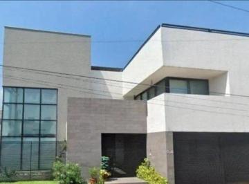 Casa de 5 habitaciones, San Pedro Garza García · Epcional Oportunidad Para Ti! Si Estás en La Búsqueda de un Inmueble