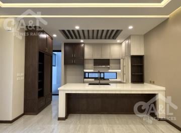 Casa · 4 Recámaras · 2 Estacionamientos · Hermosa Casa en Venta en Fraccionamiento Privado Animas